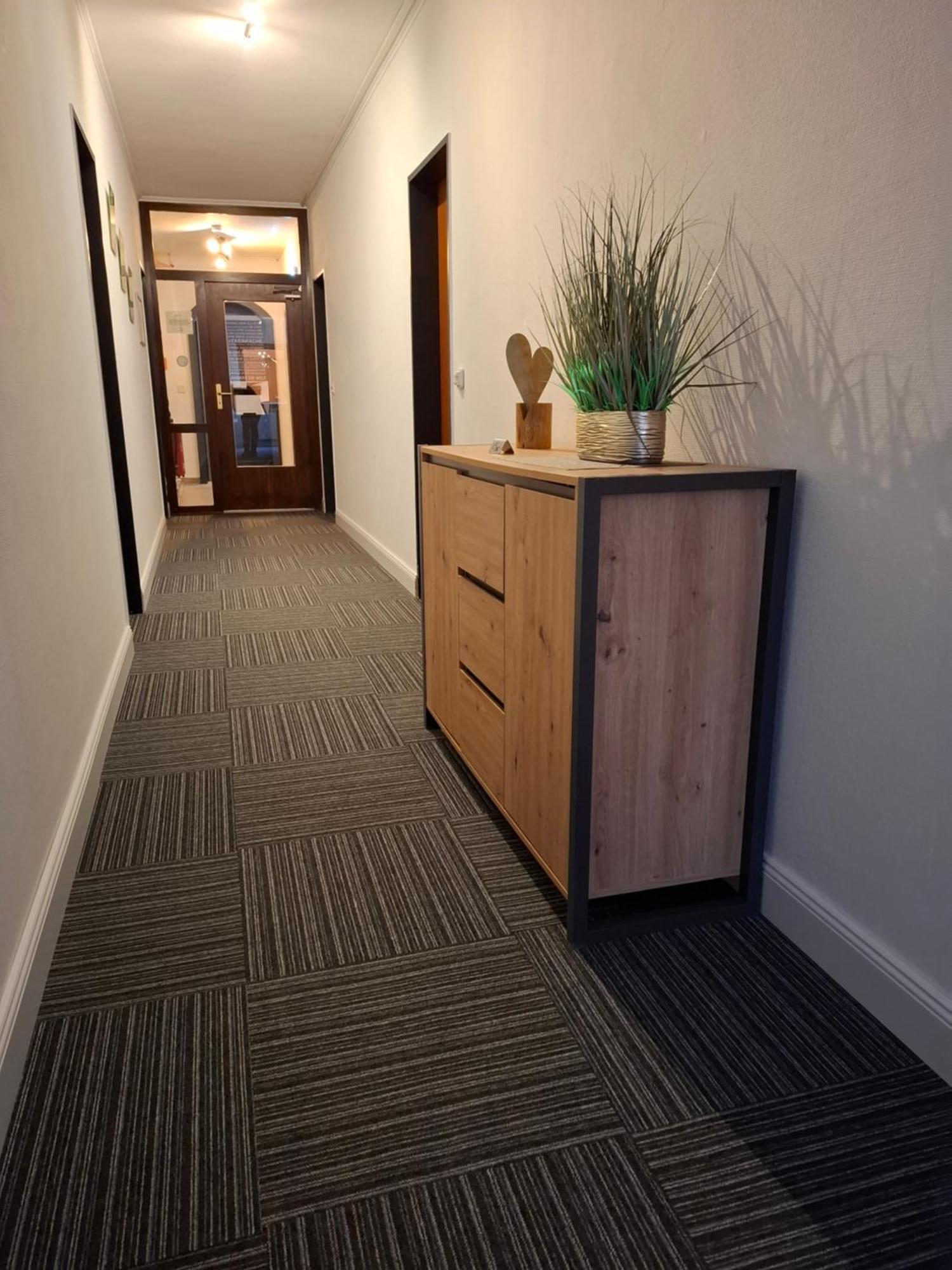 Hotel Am Schwarzen Berg ชตาเดอ ภายนอก รูปภาพ